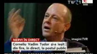 Vadim Tudor şia ieşit din fire la o emisiune tv [upl. by Shamma]