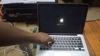 How to reset password MacBook how to clean password MacBook [upl. by Niwrud]