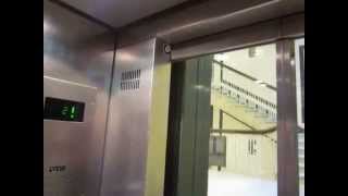 Otis traction glass elevator at Streits Hof in Hamburg [upl. by Julina]