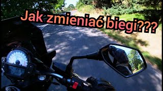 Jak zmieniać biegi na motocyklu  Poradnik [upl. by Wadesworth611]