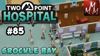 TWO POINT HOSPITAL 85 – Im Kampf gegen Warteschlangen – Deutsches Lets Play [upl. by Artimas325]