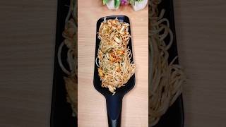 Chicken Chowmein 🥰😋food youtubeshorts trending trendingshorts viralvideo [upl. by Kilian747]