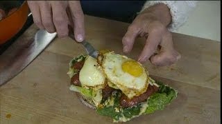 Mitt kök Lyxig äggmacka med chorizo  TV4 [upl. by Feola]