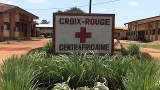 La Croix Rouge présente un bilan de morts élevé à Bangui [upl. by Idmann515]