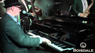 TJ Johnson at Boisdale of Canary Wharf  A jovial medley [upl. by Xuerd106]