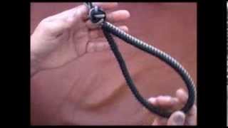 The Paracord Weaver How To  2 Piece Leash  Handle [upl. by Gilpin]