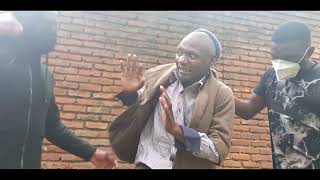 Anganga Ajabiru Kufwamba Achifwamba malawianskit funnyvideo [upl. by Honebein]