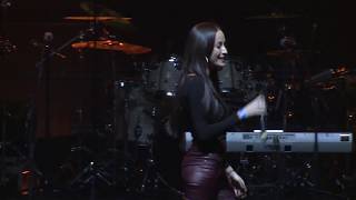 Kenza Farah  Tous ensemble Live Zenith de Paris [upl. by Ecinaj]