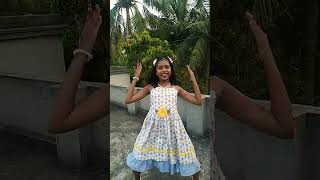 Trisha Dance Duniyashortmusic shortsongs dance [upl. by Keese]