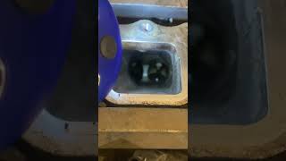 DIRTY hole Cleaning intake port part 1 nissan infiniti intake engine dirty [upl. by Arot]