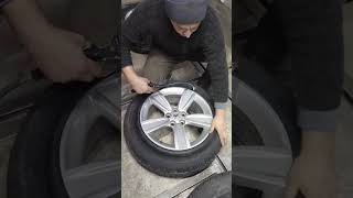 tires wheel rims tire fitting life hack [upl. by Anonyw493]