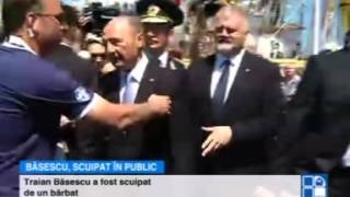 Umilitor Traian Băsescu scuipat în public la Constanţa [upl. by Esilahc]