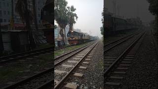 Jamalpur Commuter train going to gazipur forest railexpress expresstrain highspeedexpress [upl. by Katerina767]