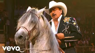 Joan Sebastian  Me La Escondieron Sus Padres En Vivo [upl. by Vizza636]