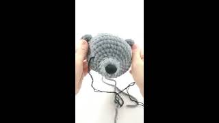 Wie sticke ich eine Nase auf beim Teddy Micha oder Fuchs Foxi Amigurumis  leami leamigurumi [upl. by Anirrehs]