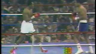 rd 12 quotSugarquot Ray Leonard vs Wilfred Benitez  WBC Welterweight Championship 1979 [upl. by Garrity]