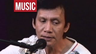 Rey Valera  quotKahit Maputi Na Ang Buhok Koquot Live with Jim Paredes [upl. by Nerraf905]