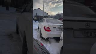 w204 c63 amg cold start 20 c mercedes c63 coldstart car v8 [upl. by Akierdna]