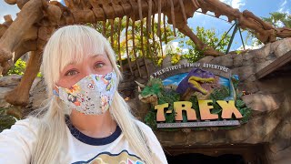 Disney Springs TRex Restaurant 2021 Full Themed Dining Experience  Dinner Fun Facts amp Tour [upl. by Morton618]