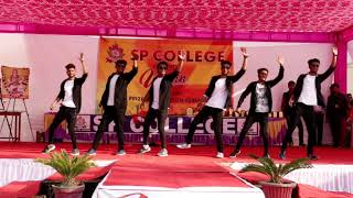 Best funny Dance  Pglus group  Annual Function  SP College Sirohi  Udaan 2k19 [upl. by Netnerb]