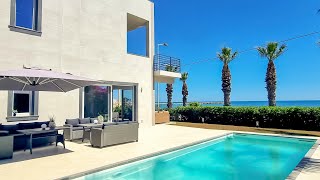 Luxuriöse Strandvilla mit Meerblick und privatem Pool direkt am Sandstrand von Donnalucata [upl. by Atnom]