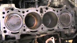 4ZE1 Isuzu 4 cylinder head burnt valve Trooper [upl. by Attenborough]