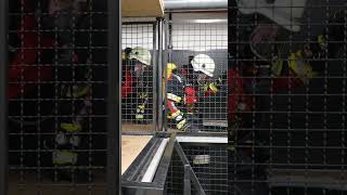 Blaulicht Feuerwehr Gersthofen AGT Ausbildung feuerwehrgersthofen urgerschthofer [upl. by Rengaw]