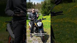 MOTORRAD HOODIE MOTORRADBEKLEIDUNG IN 1 Minute [upl. by Glassman]