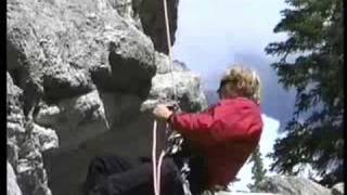 Climbing Tools Demo ascending with prussik and garda Hitch [upl. by Dagnah]