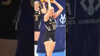 Volleyball Player Zehra Günêş 🔥🔥 Smashing hard 🏐😲 shorts viral trending volleyball [upl. by Darya58]