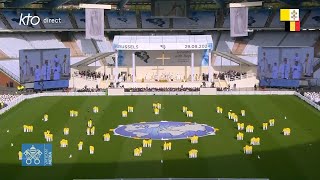 Messe présidée par le pape François en Belgique au stade Roi Baudouin et Angélus [upl. by Erdnael713]