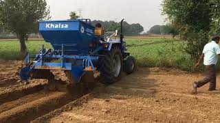 Bed Potato Planter Khalsa Automatic vertical type potato planter 52 inches  3 lines [upl. by Eisset]