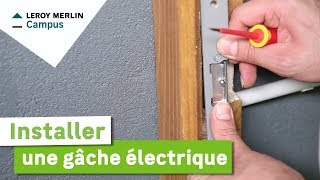 Comment installer une gâche électrique  Leroy Merlin [upl. by Beckett]