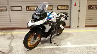 BMW R1250 GS made by Maisto in scale 118 diecast motorcycle [upl. by Moore161]