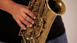 How to Play the Blues Scale  Saxophone Lessons [upl. by Berget]