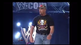 Stone Cold Steve Austin Entrance Pop Returns to WWE Raw 9252000 [upl. by Yenots]