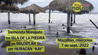 Se sale el mar en Isla de la Piedra en Mazatlán y hace destrozos a restaurantes [upl. by Enair]