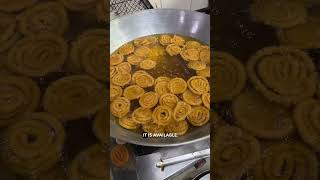 Gharguti Diwali Faral in Mumbai 📍Aai Shapat Marathi Ghatkopar Diwali mumbai food faral chakli [upl. by Tirrag690]