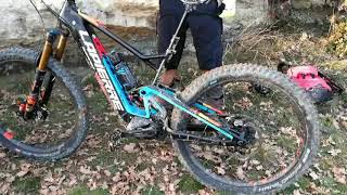 LAPIERRE Overvolt AM 927i Team Ultimate Shimano MY2019 [upl. by Assilat53]