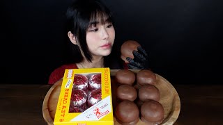 바삭쫀득🤎 터녹스 밀크 초콜릿 티케이크🍫 먹방ㅣTunnocks Tea CakesㅣCHOCOLATE MARSHMALLOW MUKBANGㅣKorean Eating ShowㅣASMR [upl. by Milewski]