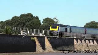 HST Class 43 passing Powderham Castle and Starcross in 4K [upl. by Ennaehr]