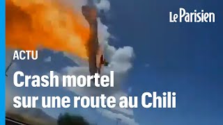 Chili  les images impressionnantes du crash dun avion luttant contre un feu de forêt [upl. by Smitty802]