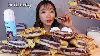 MUKBANG 겉은 바삭 속은 쫄깃 찹쌀떡 누텔라 식빵튀김 디저트 먹방 TTEOK NUTELLA FRIED BREAD Dessert asmr 食パンのてんぷら [upl. by Ahcsap746]