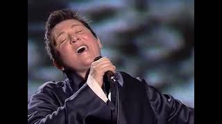 KD Lang sings Neil Youngs Helpless on Juno Awards 2005 2021 Unofficial Remaster [upl. by Eldnar]