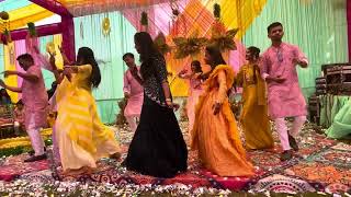 Ghoomariyu 30 sangeet dance choreography Fashion aayi song ￼ cousin dedicated dance to bride [upl. by Mahsih129]