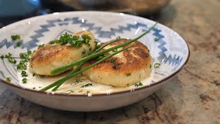 Kaspressknödel  Kochen mit Alexander Fankhauser [upl. by Enaed]