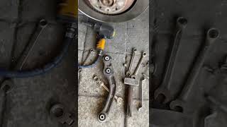 Bentley rear suspension upper arm bosch change car suspension carlover bentley [upl. by Callum]