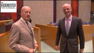 Onderonsje Theo Hiddema en minister Blok  Asscher na discriminatie en racisme debat 642017 [upl. by Waddell]