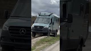 Hymer Venture S offroadtauglich im Gelände [upl. by Yenaffit]