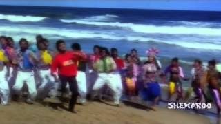 Mutamestri Songs  Jorugunnadhi Song  Chiranjeevi Meena [upl. by Suoiluj]